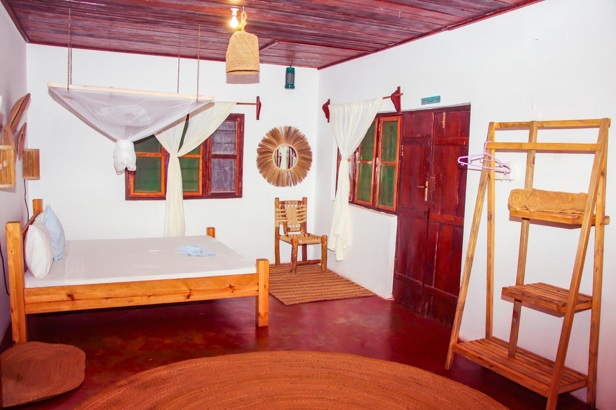 Tiki Beach Club & Resort (Adults Only) Буейю Екстериор снимка