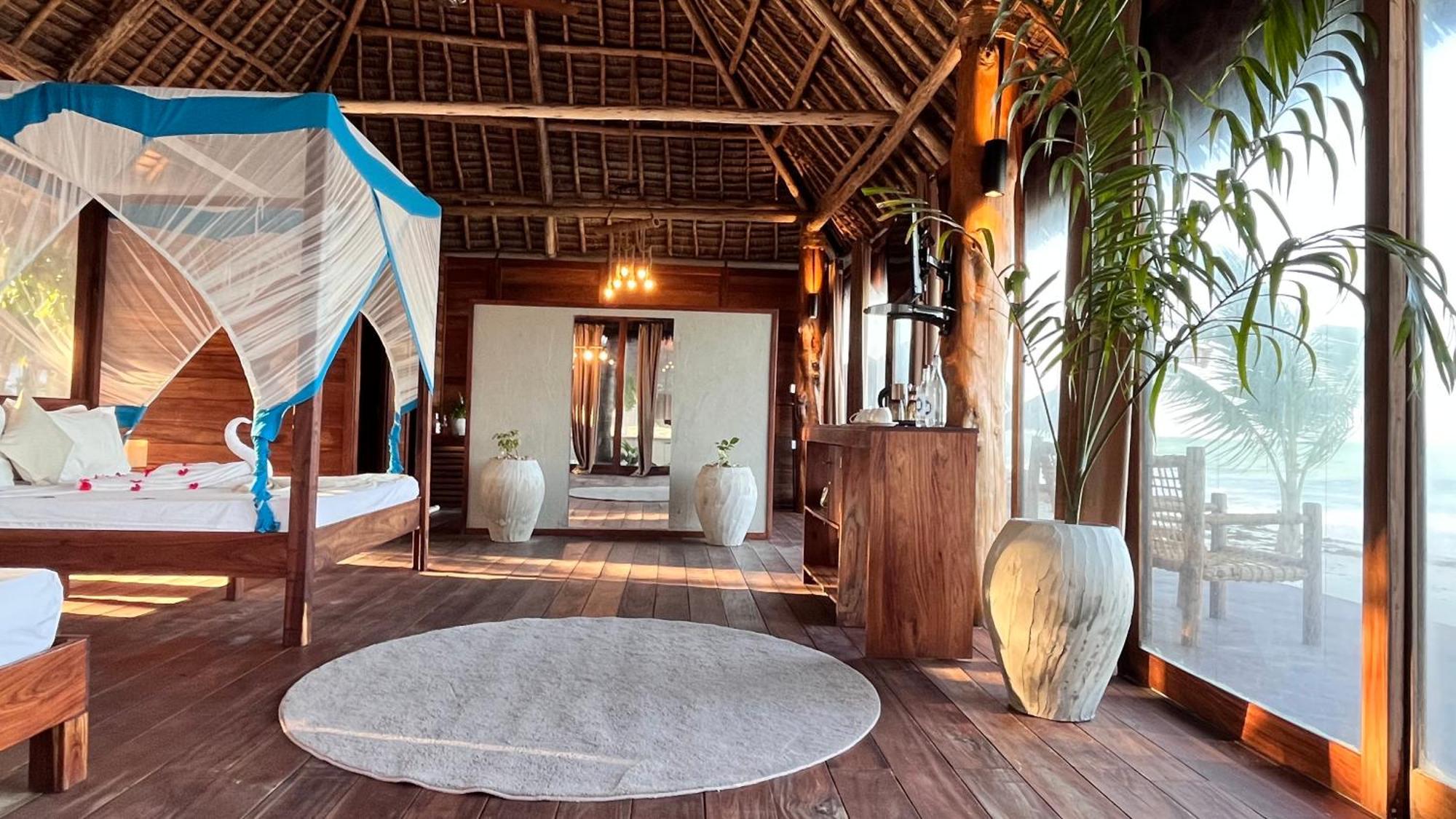 Tiki Beach Club & Resort (Adults Only) Буейю Екстериор снимка